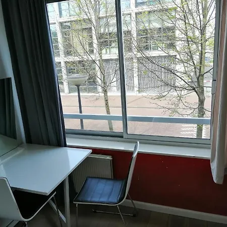 Need, A Comfy Place 3*